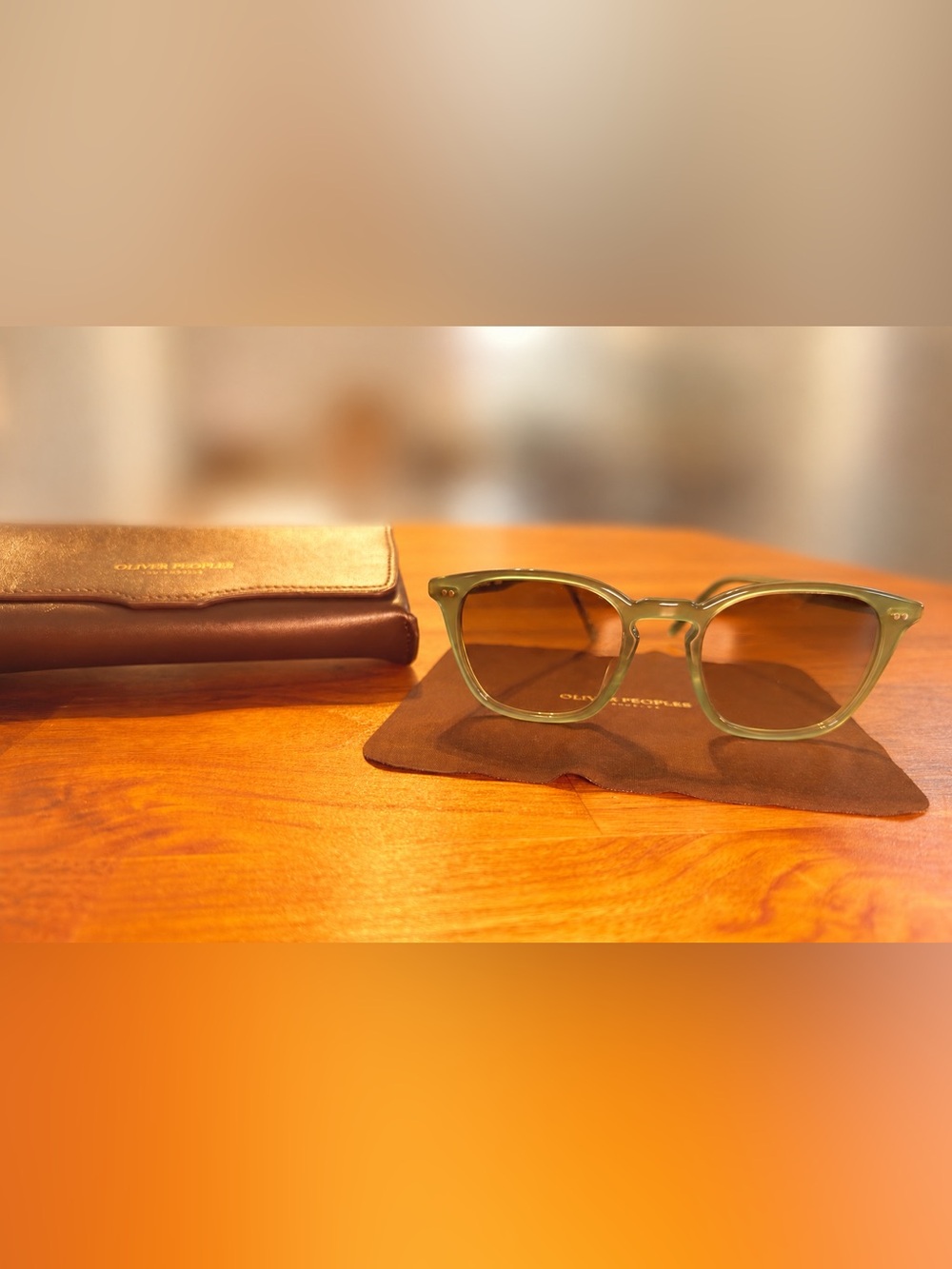 Oliver Peoples FRERE